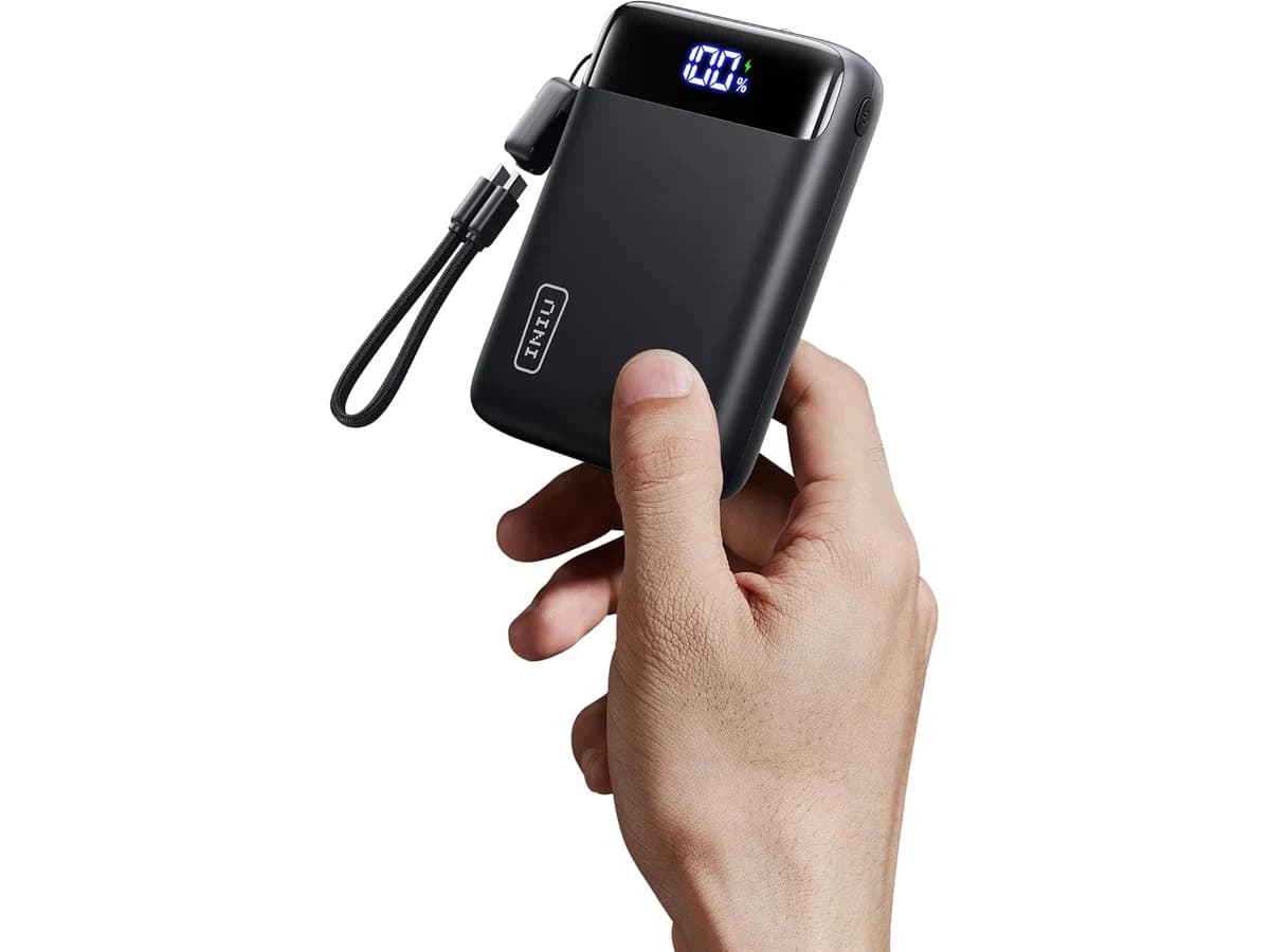INIU 20,000mAh portable power bank